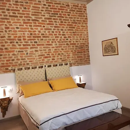 Dimora Boezio7, Cozy And Charming Place In Center With Private Parking Holiday home *