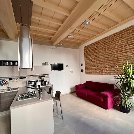 Dimora Boezio7, Cozy And Charming Place In Center With Private Parking Holiday home