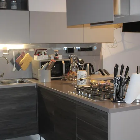 Dimora Boezio7, Cozy And Charming Place In Center With Private Parking Holiday home Pavia